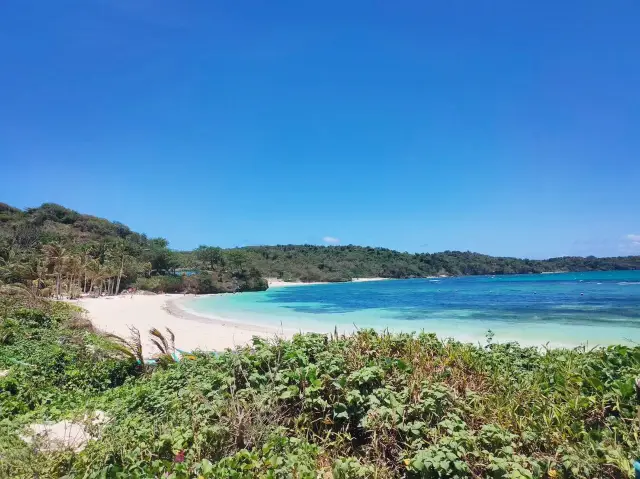 보라카이의 일리그-일리그안 비치