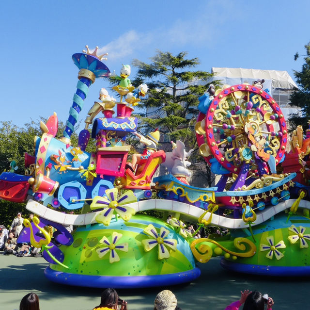 Magic, Parades, and Fireworks: My Enchanting Day at Disneyland Tokyo!