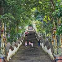 ไหว้พระธาตุดอยเวา ชมวิวบนสกายวอร์คเหนือสุดสยาม