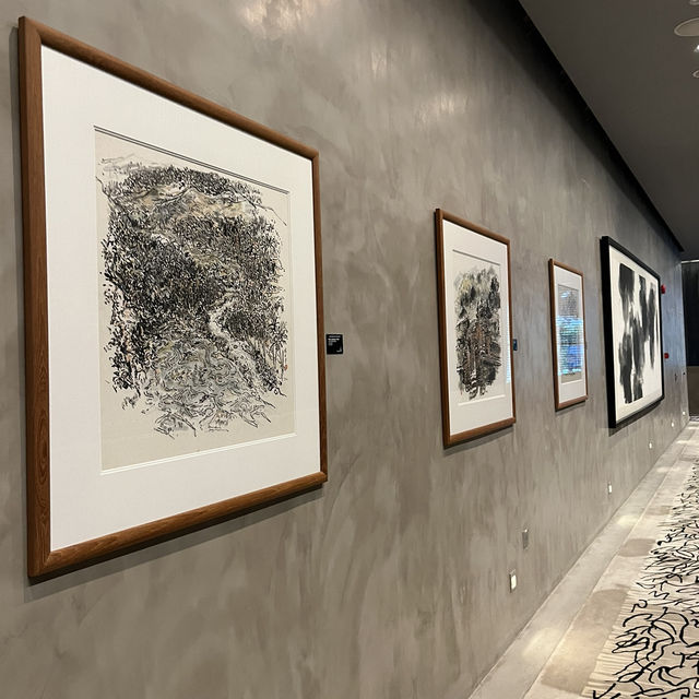 JW Marriott Singapore, Where Art and a Getaway Meet 