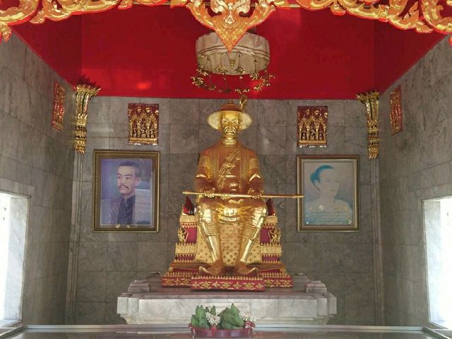 พาคุณพ่อมาไหว้พระ วัดชนะสงคราม