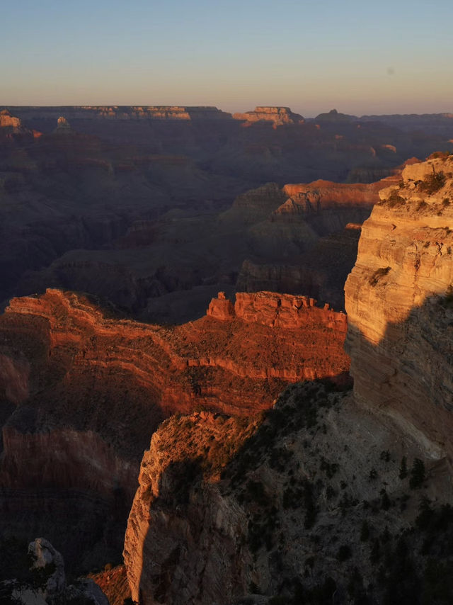 Sundown Spectacle: The Grand Finale at the Grand Canyon