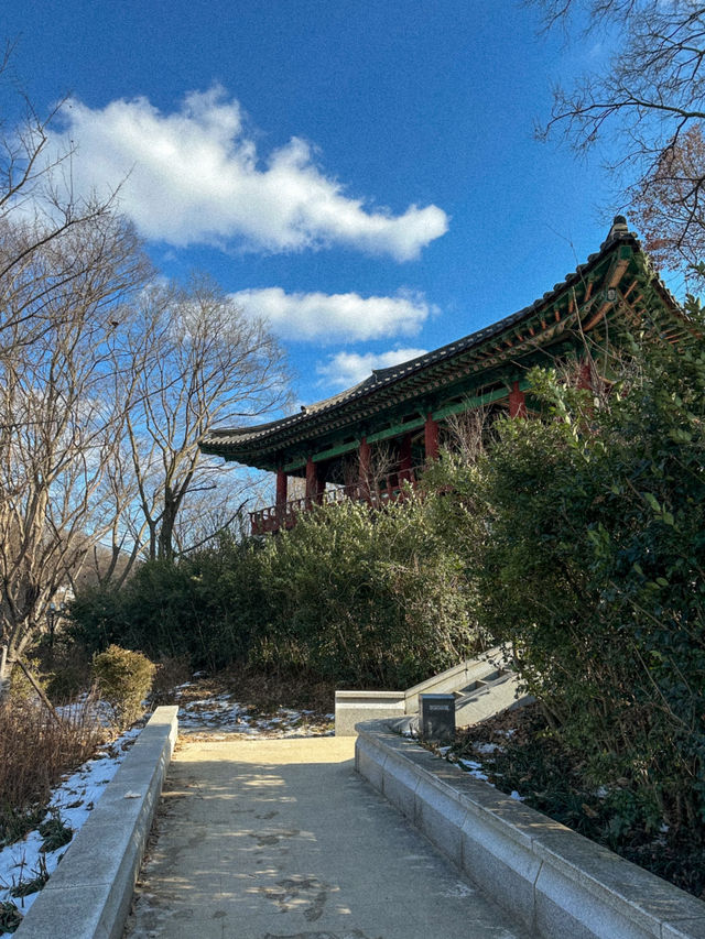 한옥마을을 한 눈에 내려다 볼 수 있는 곳