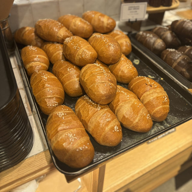 【韓国】NEW OPEN！塩パンが美味しいカフェ🤎