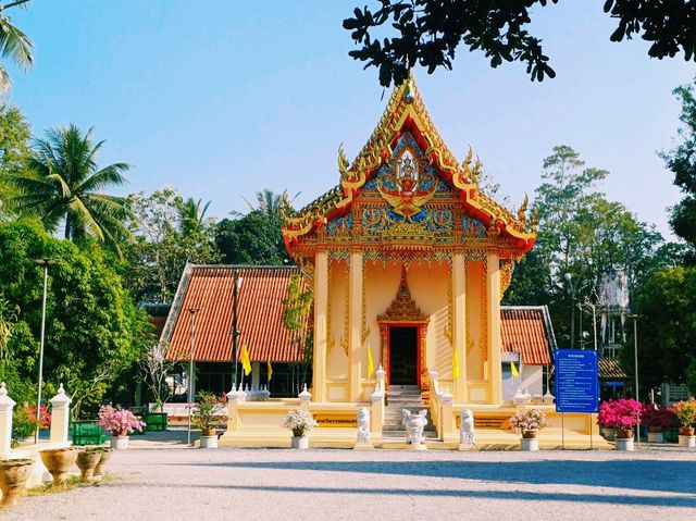 泰國董里著名的皇家古跡寺廟景點:Wat Tantayapirom，適合拍照📸打卡