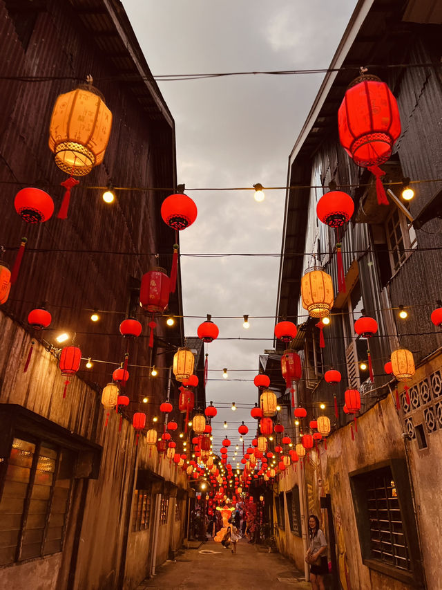 Siniawan - Most beautiful Night Market Street in Bau, Kuching