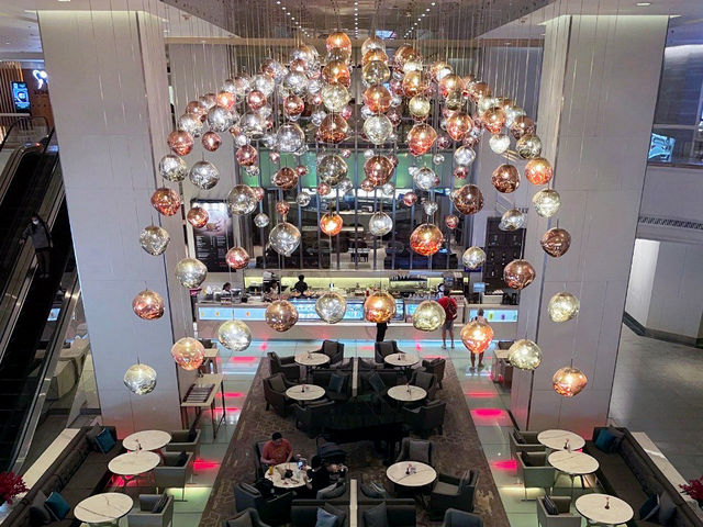Luxury hotel lounge in Bangkok!