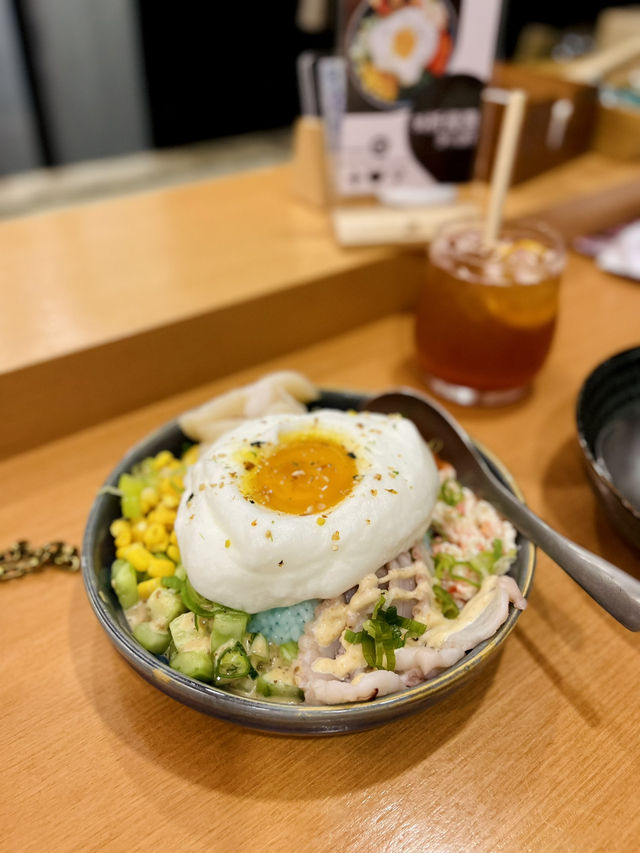 銅鑼灣樓上的和風🎏 榻榻米西日Cafe☕️ .