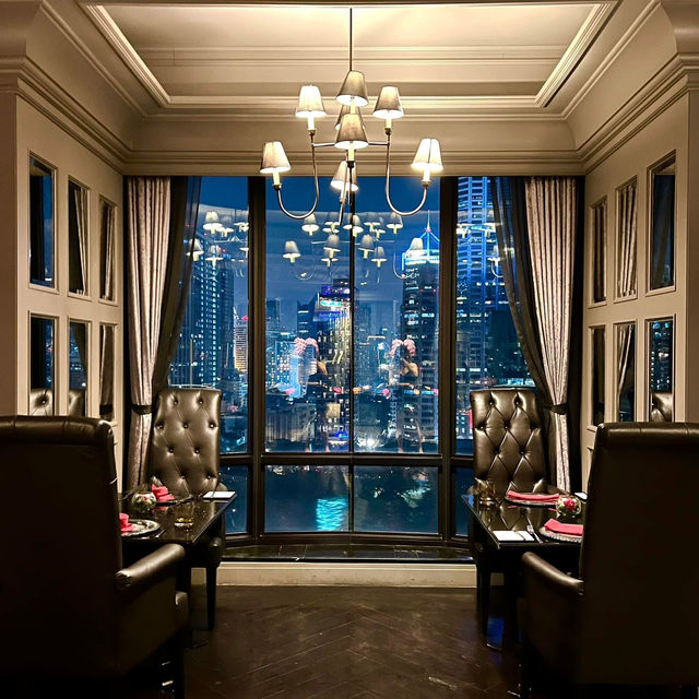 ร้านสเต็กเนื้อสุดพรีเมียม ย่านหลังสวน