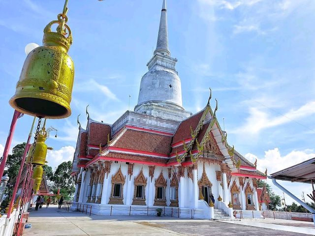 วัดงามเมืองสุราษฎร์ธานี 