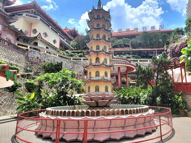 檳城極樂寺
