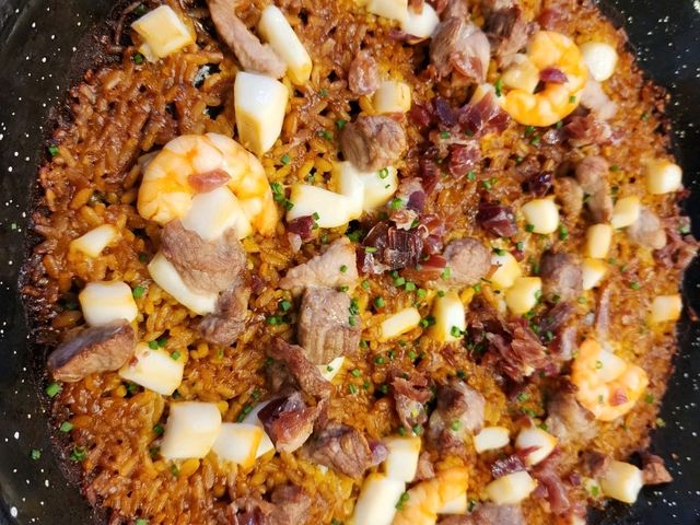 [🇪🇸マラガ] 街歩きとスーパー探索：スペインの味を楽しむ旅