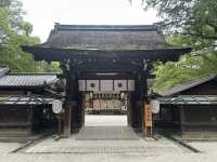 四季變幻中的靈性之旅：探訪京都賀茂御祖神社與其季節御守