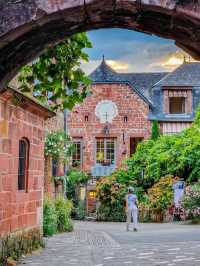 🏰 フランスの最も美しい赤い村：コロンジュ＝ラ＝ルージュ（Collonges-la-Rouge）