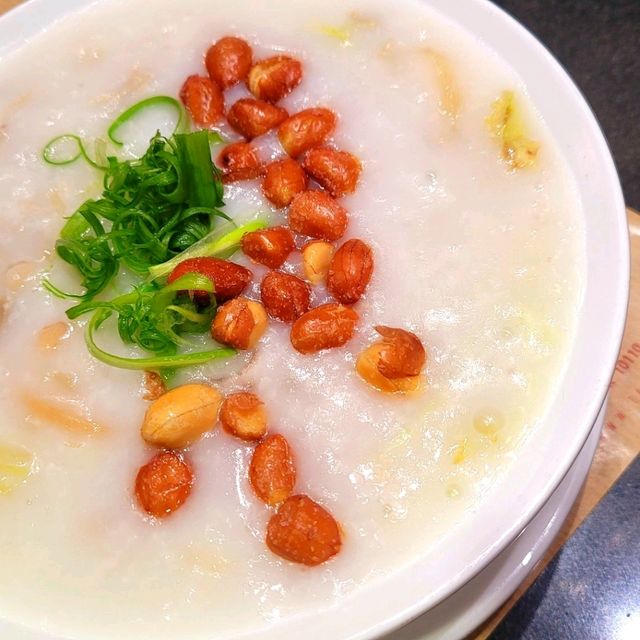 正斗 香港特色 雲吞麵專家