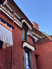 Tibet’s Spiritual Heart 扎什伦布寺 Shigatse