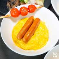 คาเฟ่บนตึกสูงชั้น55 วิวดี อาหารและขนมอร่อยมาก