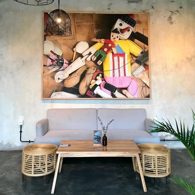 a good place to hang out or get work done