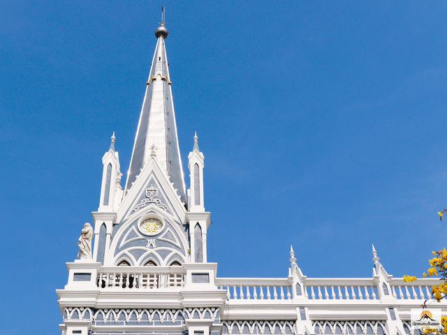 อาสนวิหารแม่พระบังเกิด บางนกแขวก