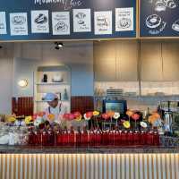 The Moment Beach House Restaurant - Pattaya