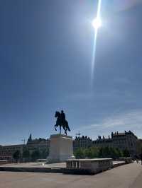 Lyon(ลียง) 
