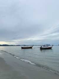 ใครว่าทะเลตรังไม่สวย?