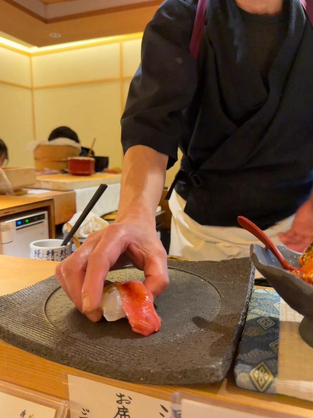 大阪美食推薦總整理｜牛舌、炸豬排、壽司 Omakase 一次滿足！