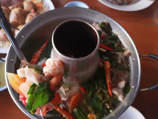นอนโฮมสเตย์ กินปู ที่บ้านชานสมุทรโฮมสเตย์