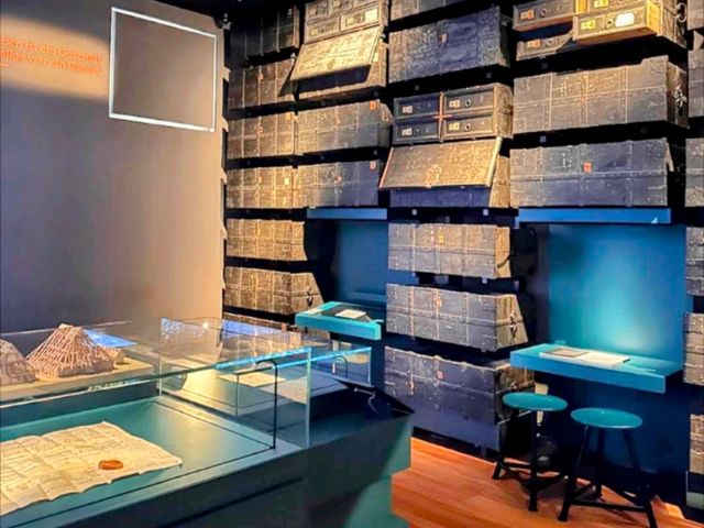 瑞士-聖加侖修道院圖書館，華麗的巴洛克式風格建築。