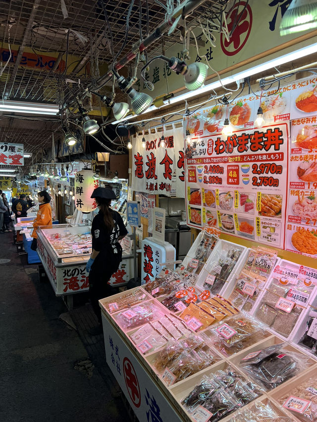 A Winter Escape to Otaru – Snow, Sweets & Canal Strolls