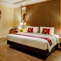A Taste of Tradition in Tropical Elegance