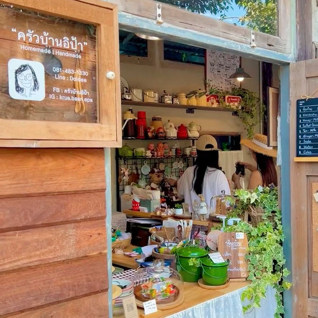 “บ้านข้างวัด” ชุมชนศิลปะ เชียงใหม่