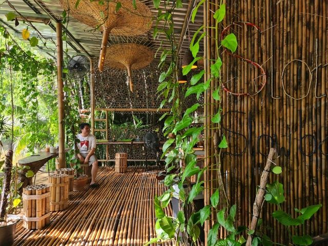 Sloth Suanphueng