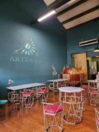 【バンコク】アンティーク風隠れ家カフェ🌼Arteasia Desserts & Cafe