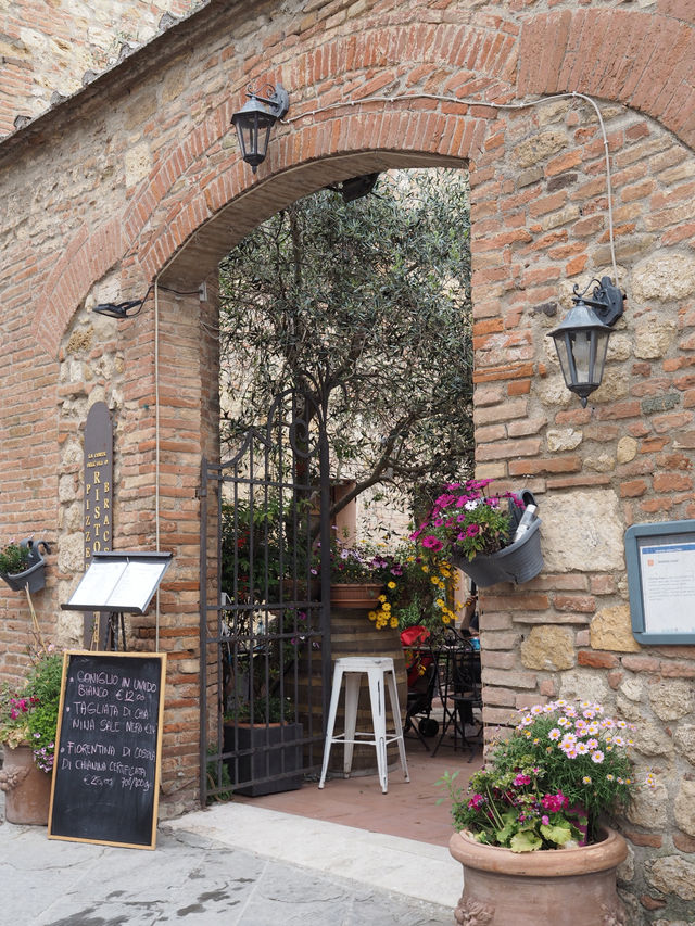 ワインの街　【イタリア】モンテプルチアーノ