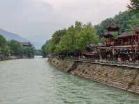 สะพาน langqiao Dujiangyan 