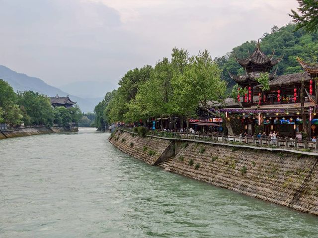 สะพาน langqiao Dujiangyan 