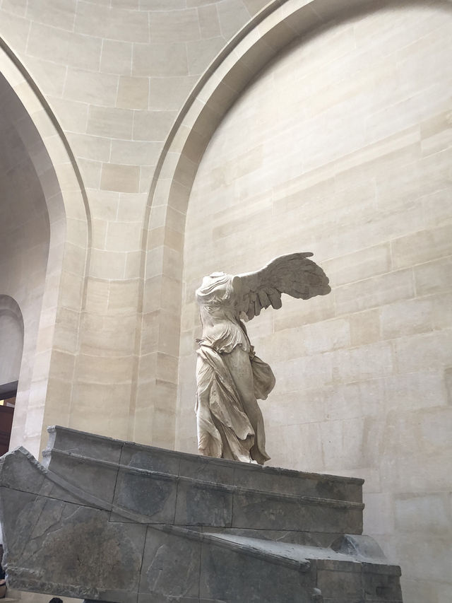 🎨 예술의 정수, 파리의 심장 - 루브르 박물관(Musée du Louvre)