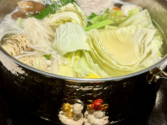 高雄承億酒店B1（兩鍋）鍋物是我在高雄吃過最美味最喜歡的火鍋