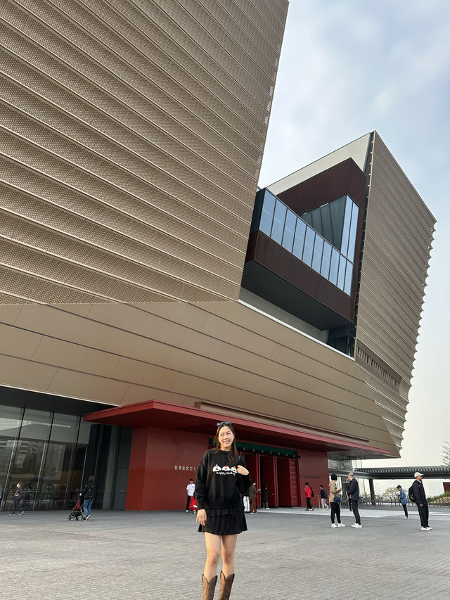 Discover Art and History at the HK Palace Museum 🇭🇰