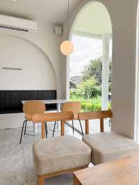 ROASTNIYOM - สาขาดอยสะเก็ด คอกาแฟห้ามพลาด