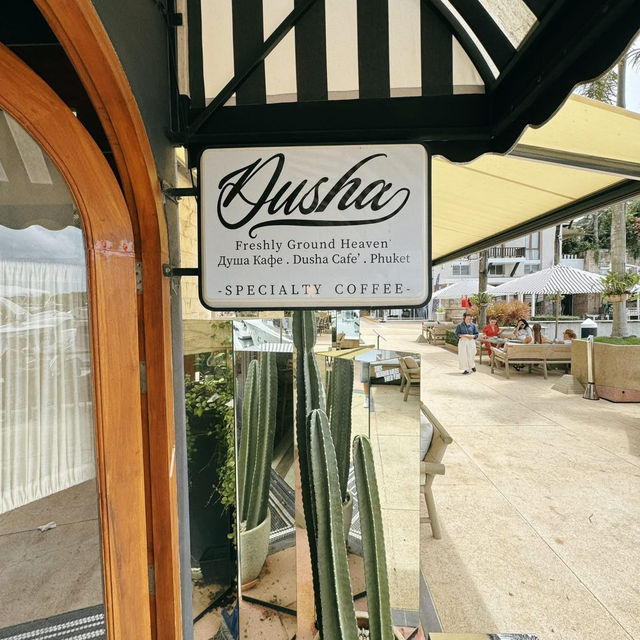 คาเฟ่วิวเรือยอร์ชหรู! 📍Dusha Cafe 