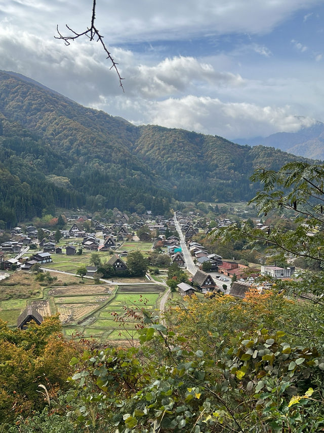 🏞️走進童話山村｜白川鄉合掌村秋日漫遊