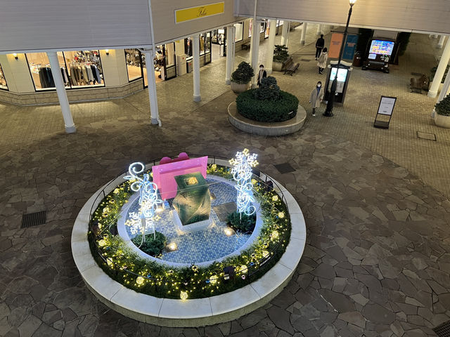 🛍️🎄 Festive Finds and Premium Picks: A Relaxed Day at Sendai Izumi Outlets