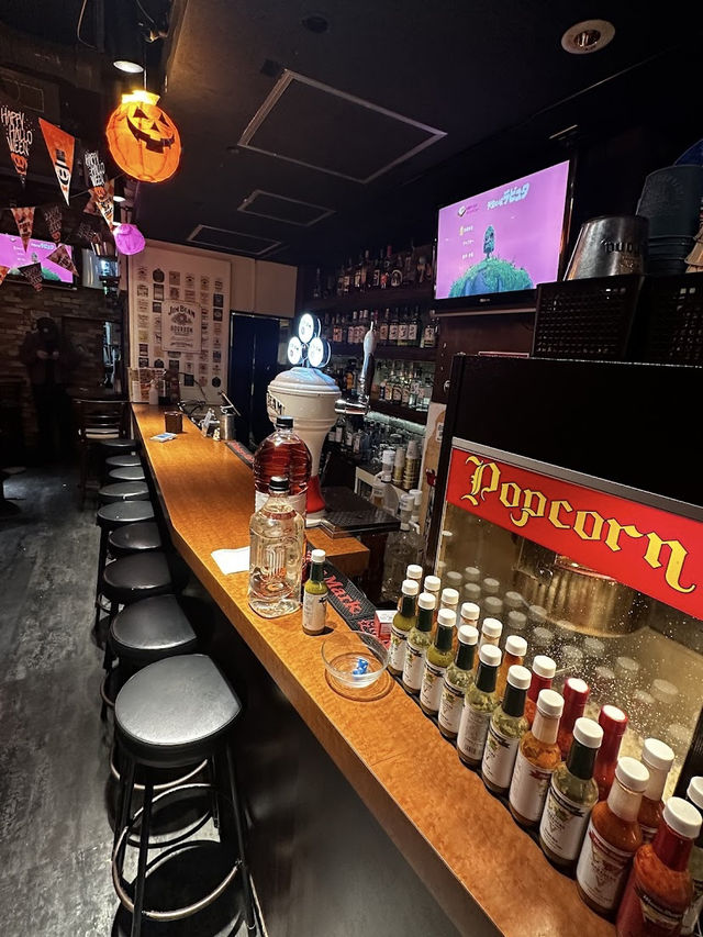 Lad’s Dining 新宿店, All-You-Can-Eat Pizza with a Side of Lively Vibes