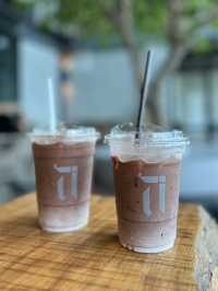ร้านอร่อยกลางหุบเขา ก่อนทางขึ้นเขาใหญ่