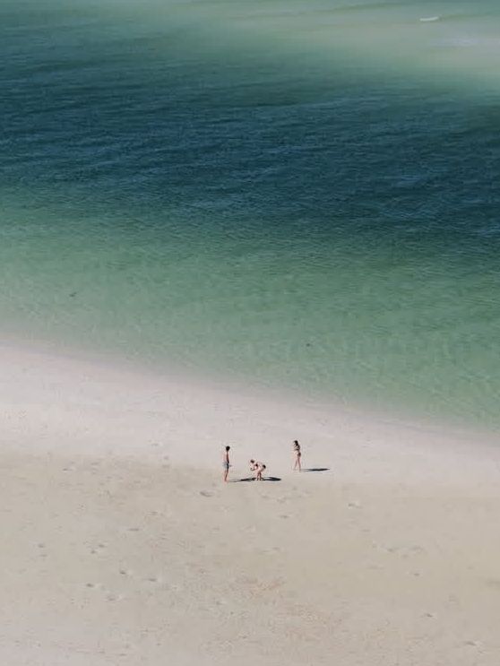 🏖️【純白の楽園】ホワイトヘブン・ビーチで心が洗われる旅