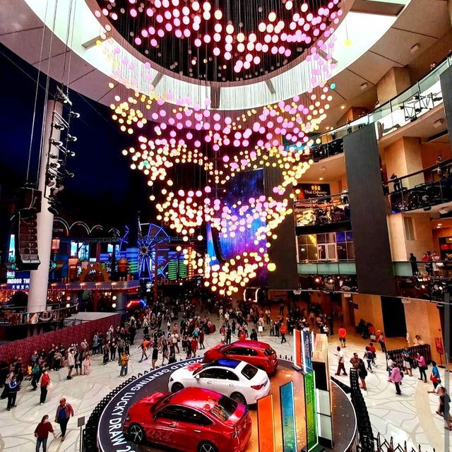 First World Plaza