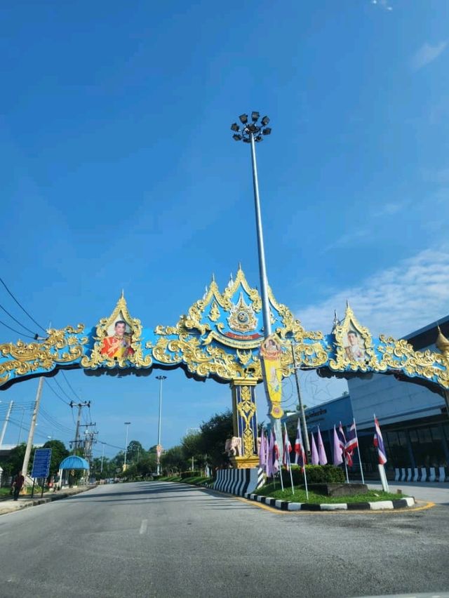 Food, Markets & Memories: Sungai Golok in a Snap