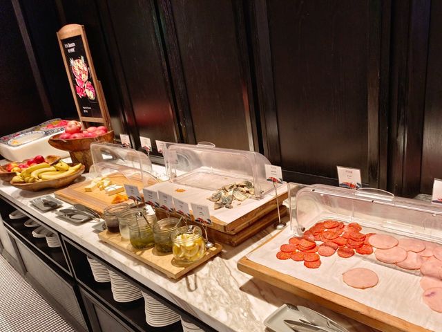 上海新天地安達仕酒店，薈食廳KitchenStudios早餐